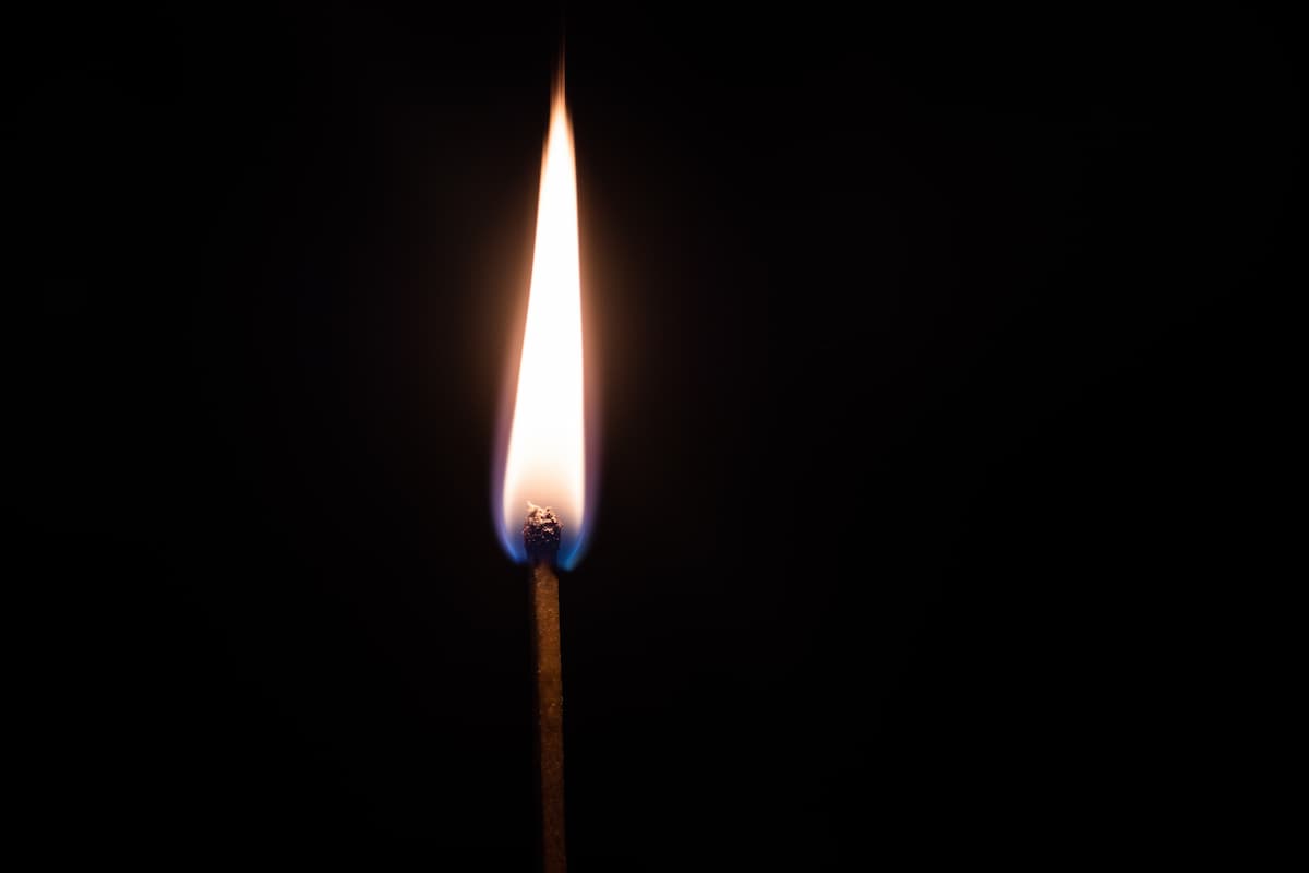 vela se mueve sin viento Lu·Candles